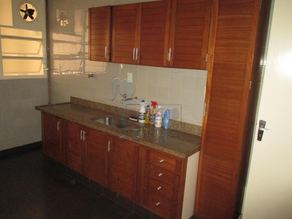 Alugar Apartamentos / Padrão em Ribeirão Preto R$ 1.100,00 - Foto 14