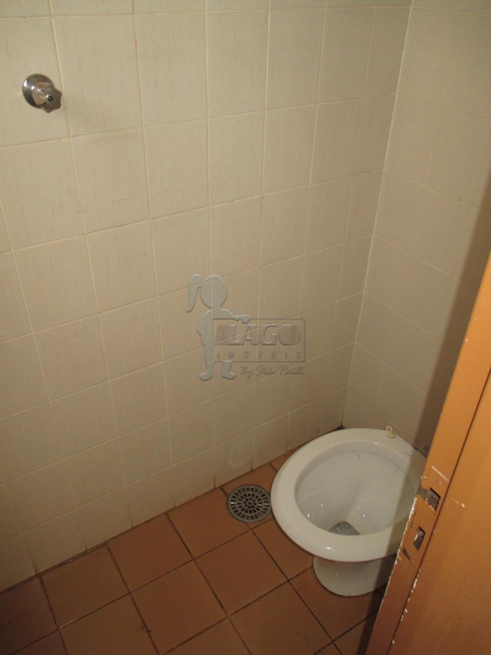 Alugar Apartamentos / Padrão em Ribeirão Preto R$ 800,00 - Foto 15