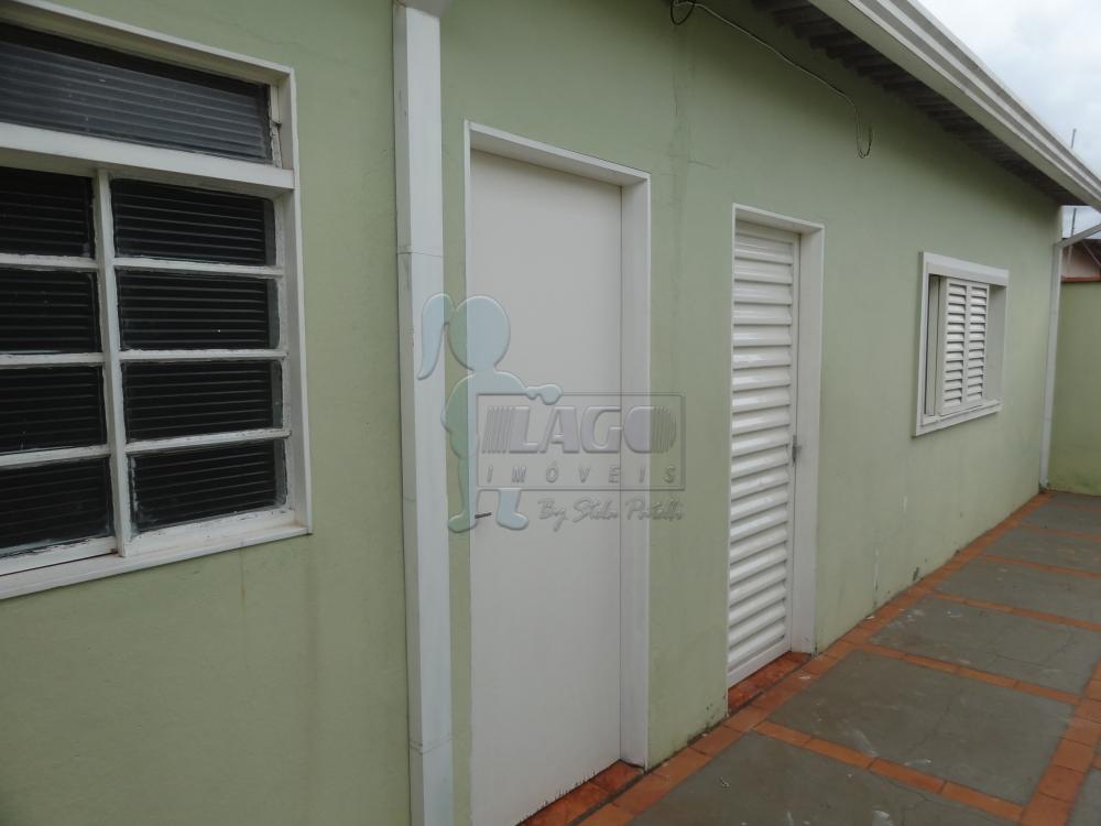 Alugar Casas / Padrão em Ribeirão Preto R$ 1.200,00 - Foto 17