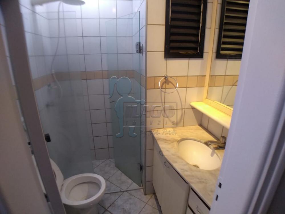 Alugar Apartamentos / Padrão em Ribeirão Preto R$ 1.200,00 - Foto 13