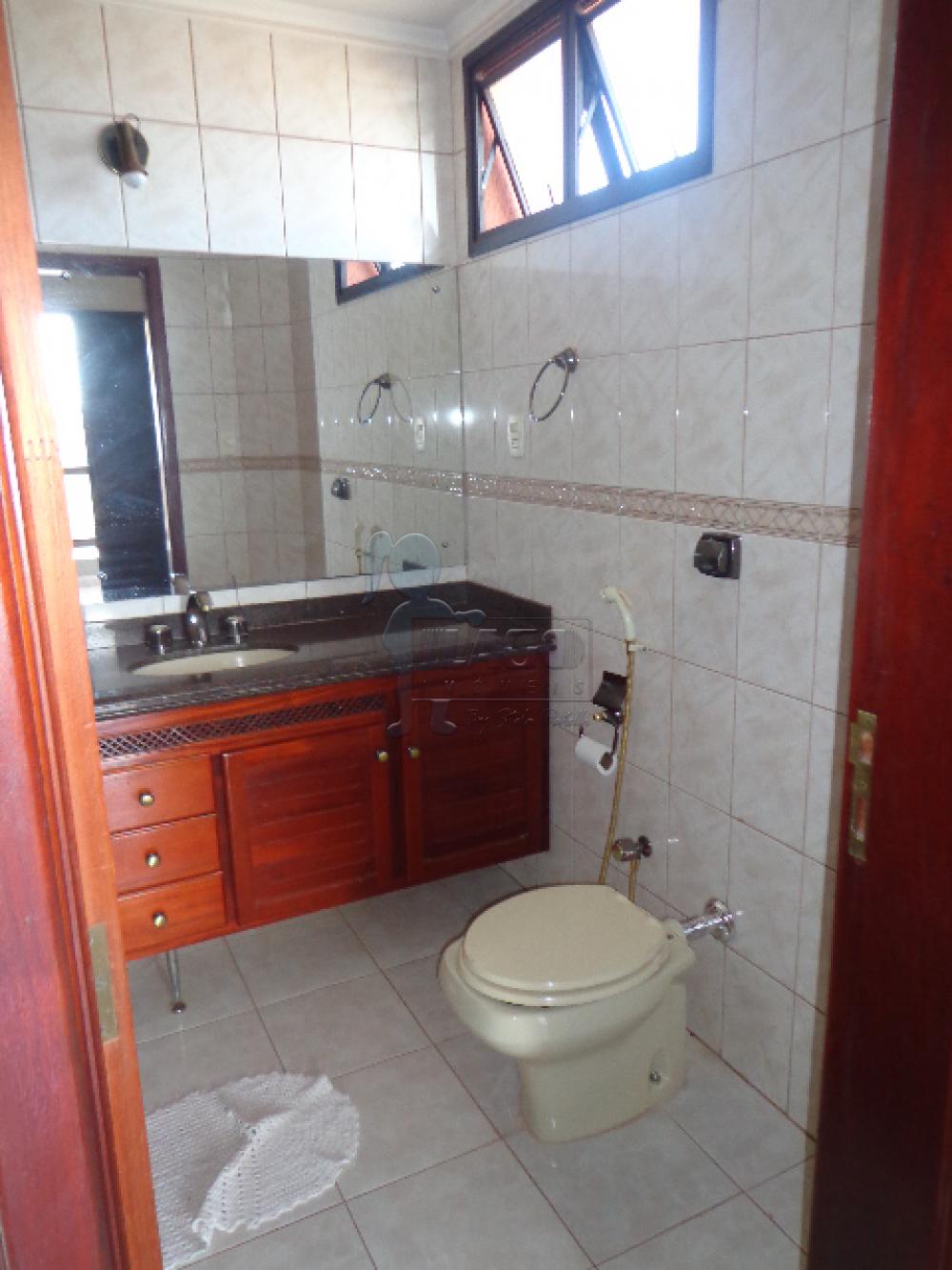 Alugar Apartamentos / Padrão em Ribeirão Preto R$ 1.500,00 - Foto 11