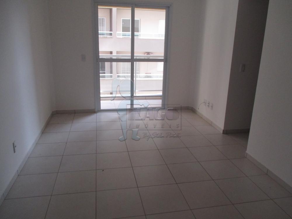 Alugar Apartamentos / Padrão em Ribeirão Preto R$ 1.800,00 - Foto 3