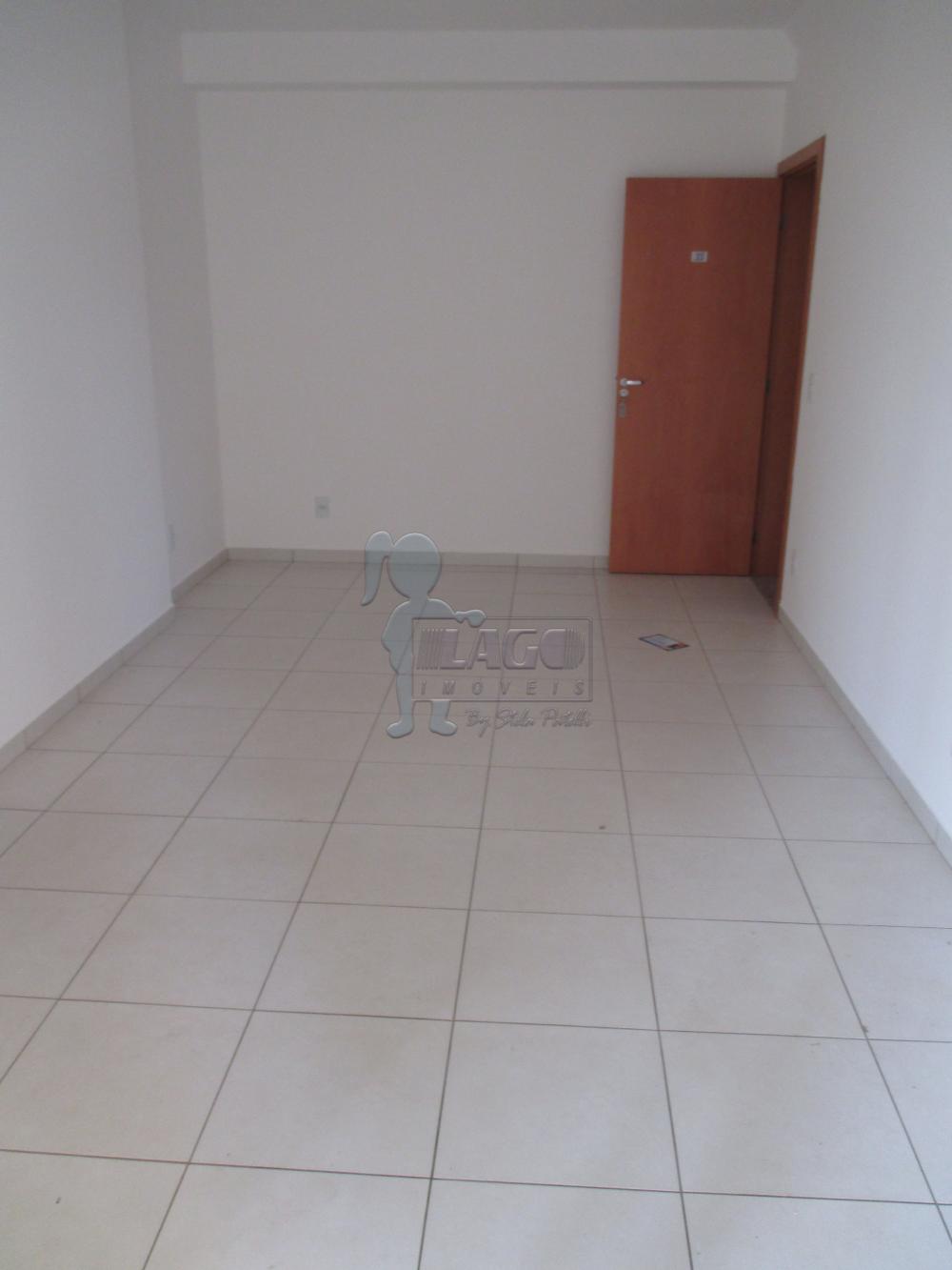 Alugar Apartamentos / Padrão em Ribeirão Preto R$ 1.800,00 - Foto 1