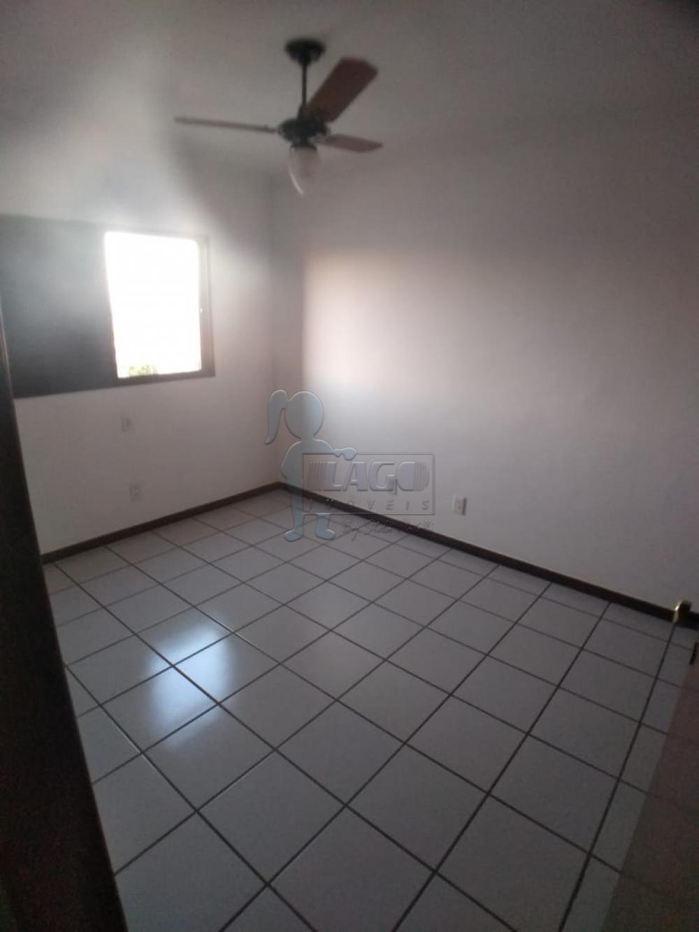 Alugar Apartamentos / Padrão em Ribeirão Preto R$ 1.600,00 - Foto 11