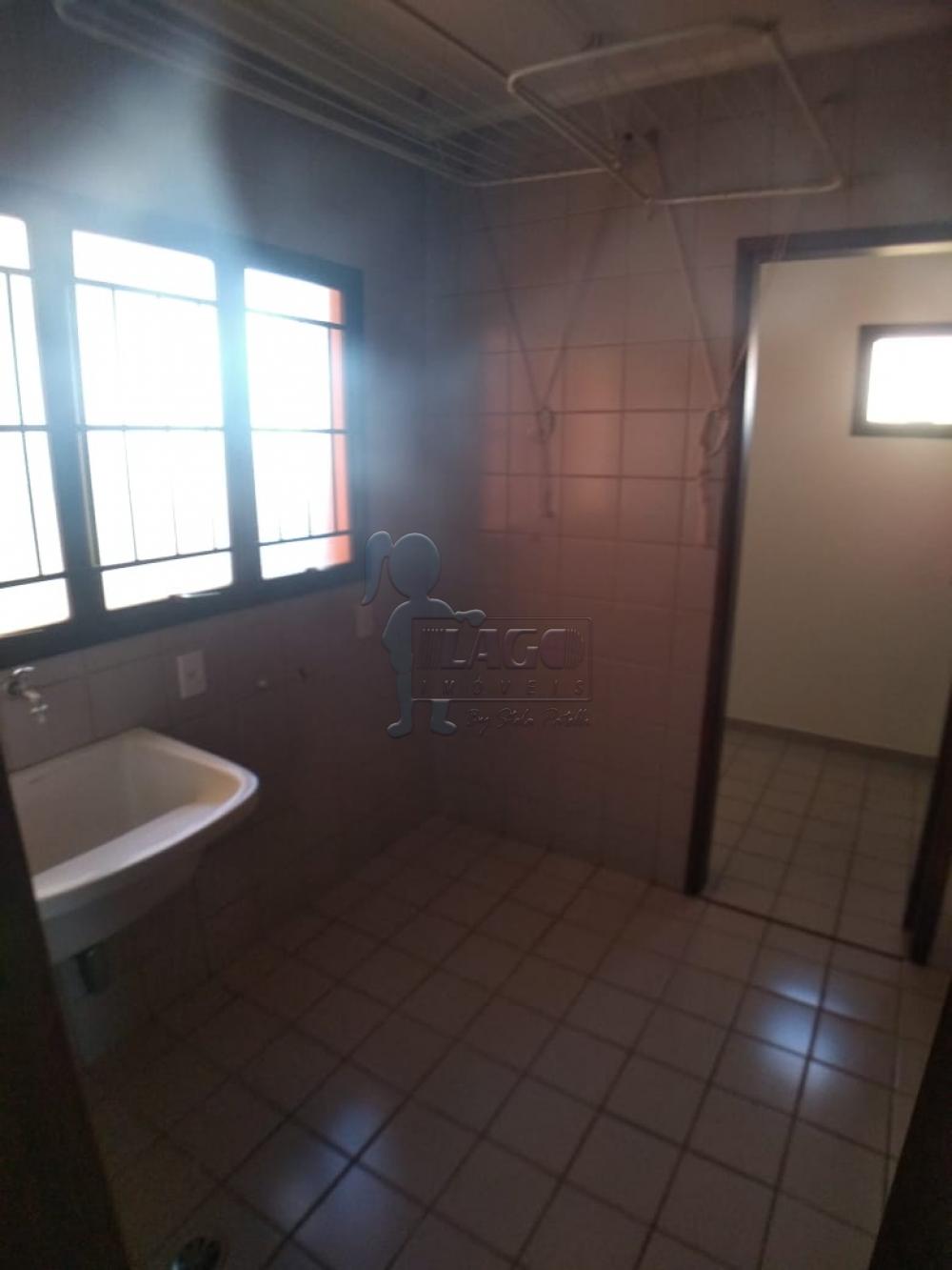 Alugar Apartamentos / Padrão em Ribeirão Preto R$ 1.600,00 - Foto 15