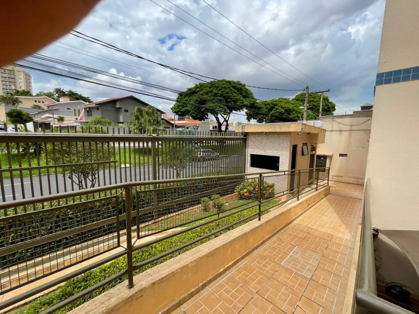 Alugar Apartamentos / Padrão em Ribeirão Preto R$ 680,00 - Foto 1