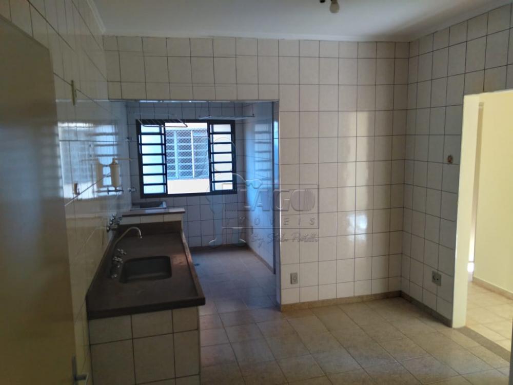 Alugar Apartamentos / Padrão em Ribeirão Preto R$ 750,00 - Foto 3