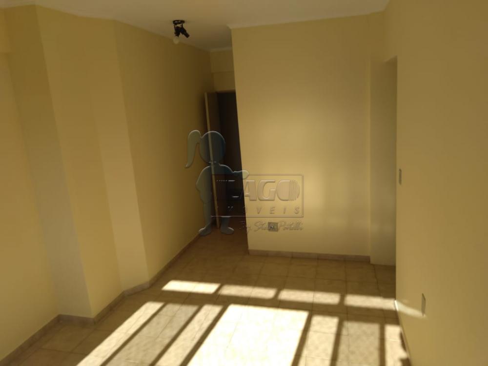 Alugar Apartamentos / Padrão em Ribeirão Preto R$ 750,00 - Foto 2