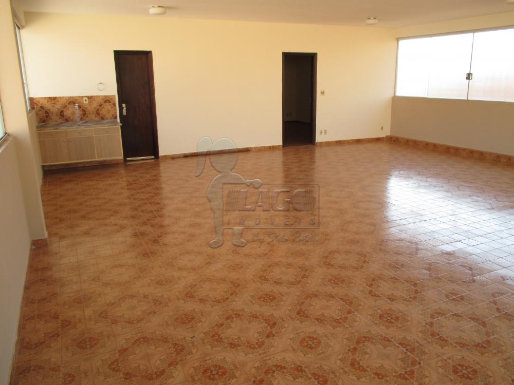 Alugar Casas / Padrão em Ribeirão Preto R$ 3.500,00 - Foto 1