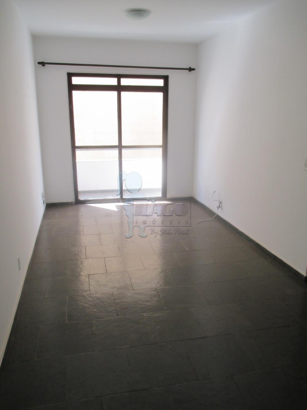 Alugar Apartamentos / Padrão em Ribeirão Preto R$ 750,00 - Foto 2