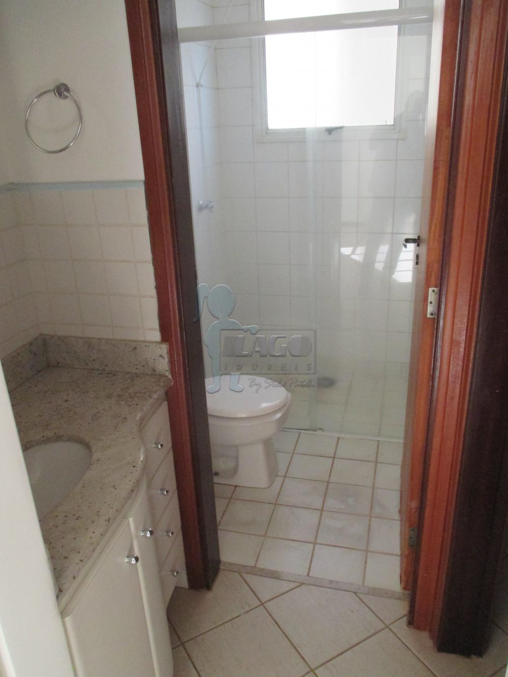 Alugar Apartamentos / Padrão em Ribeirão Preto R$ 750,00 - Foto 4