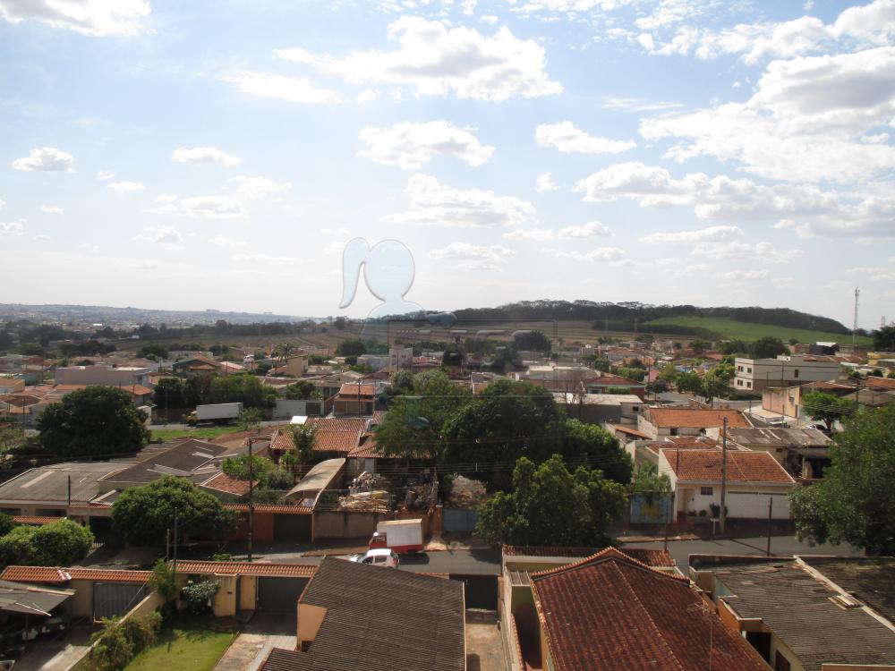 Alugar Apartamentos / Padrão em Ribeirão Preto R$ 900,00 - Foto 3