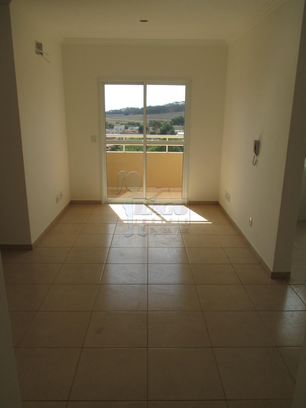 Alugar Apartamentos / Padrão em Ribeirão Preto R$ 900,00 - Foto 1