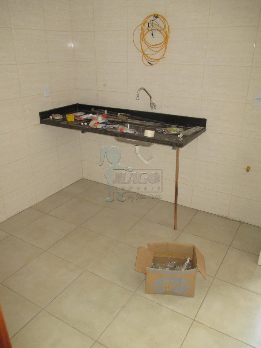 Alugar Apartamentos / Padrão em Ribeirão Preto R$ 1.200,00 - Foto 4