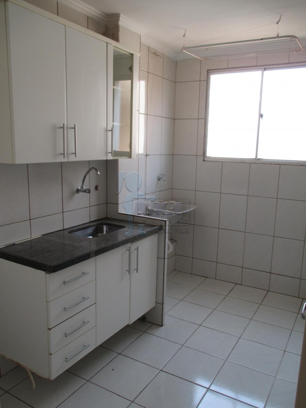 Alugar Apartamentos / Padrão em Ribeirão Preto R$ 1.000,00 - Foto 3