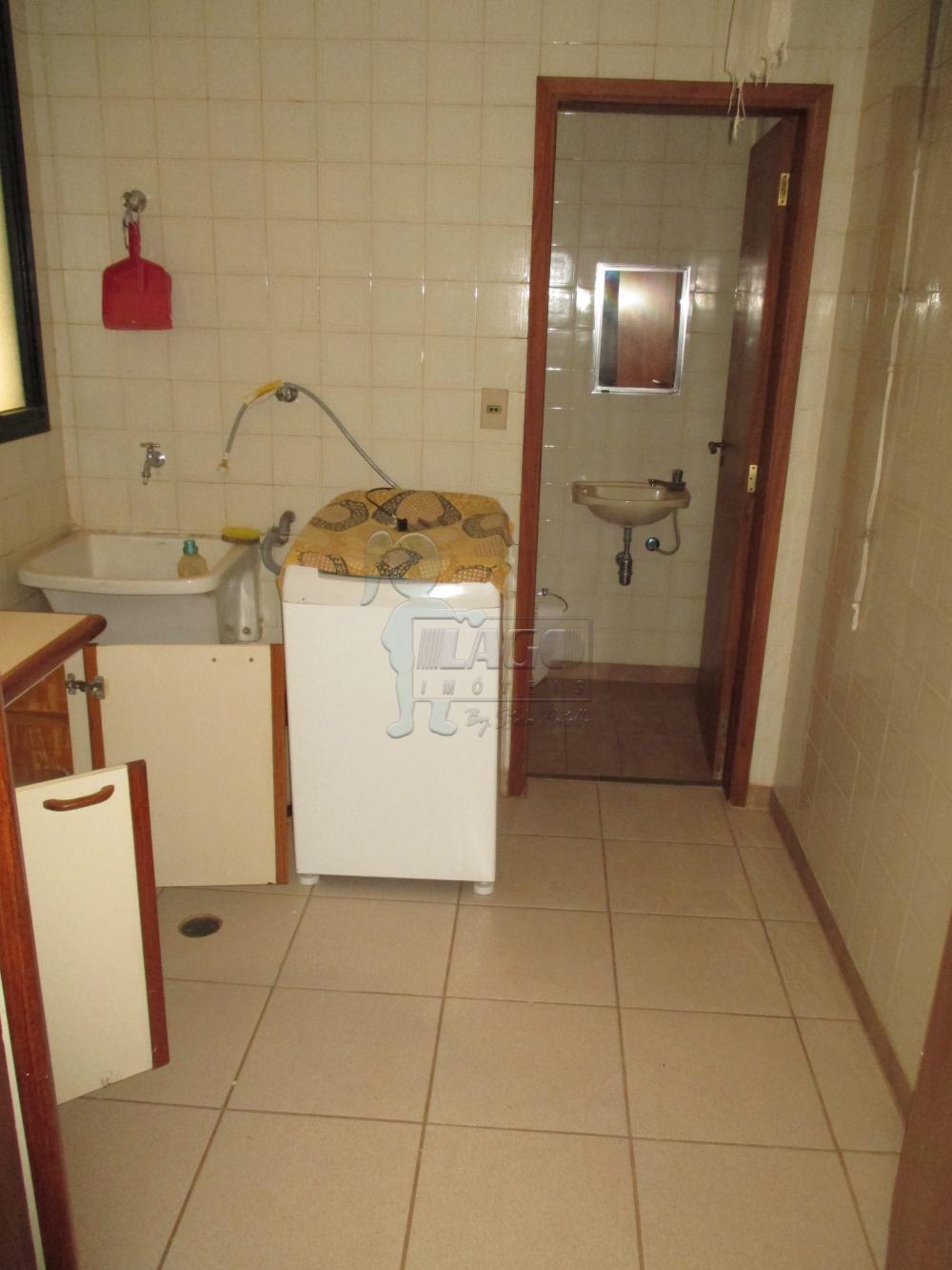 Alugar Apartamentos / Padrão em Ribeirão Preto R$ 1.000,00 - Foto 15