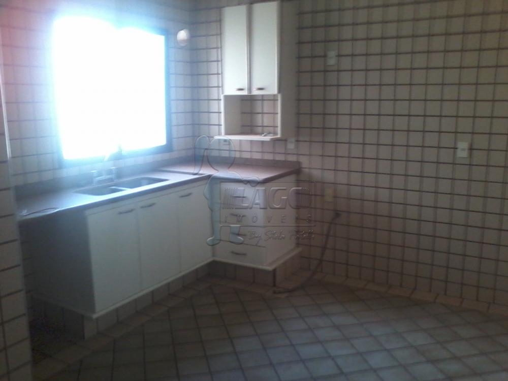 Alugar Apartamento / Padrão em Ribeirão Preto R$ 1.650,00 - Foto 3