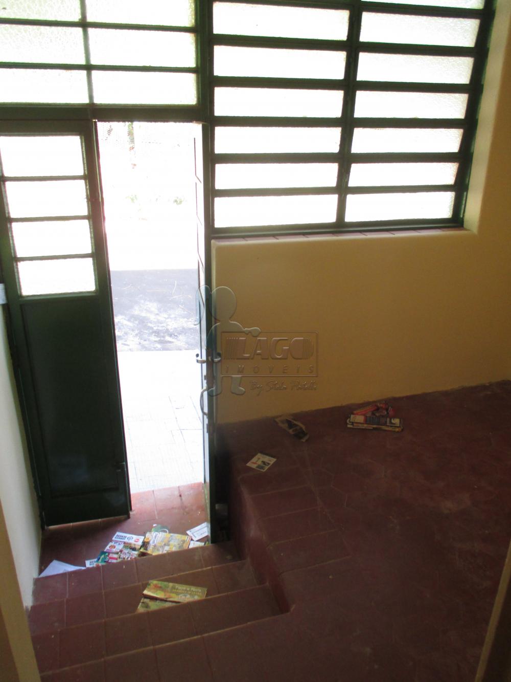 Alugar Casas / Padrão em Ribeirão Preto R$ 1.000,00 - Foto 10