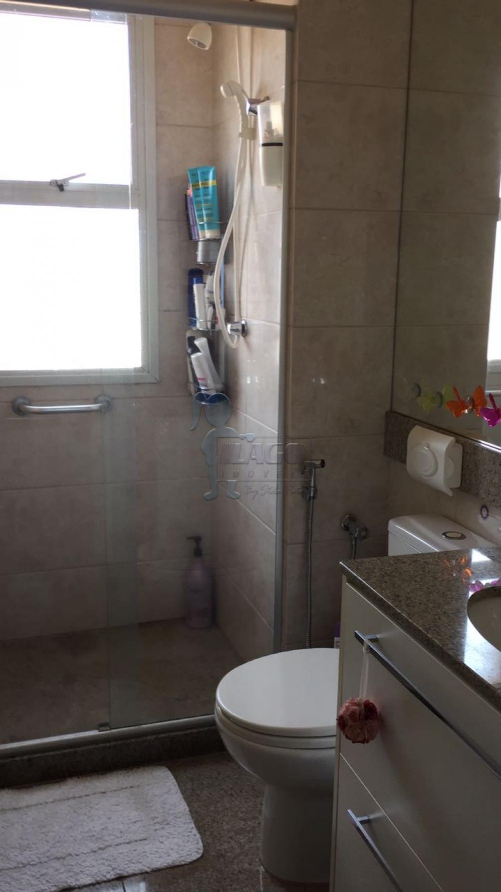 Alugar Apartamentos / Padrão em Ribeirão Preto R$ 1.800,00 - Foto 13