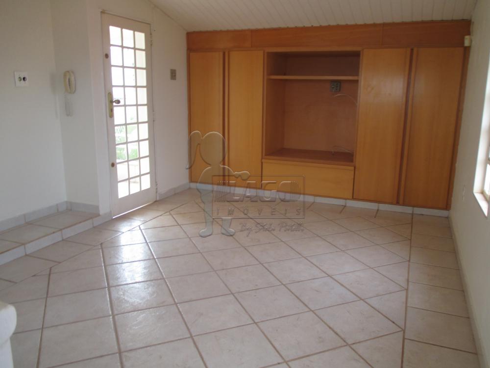 Alugar Casas / Padrão em Ribeirão Preto R$ 3.500,00 - Foto 4