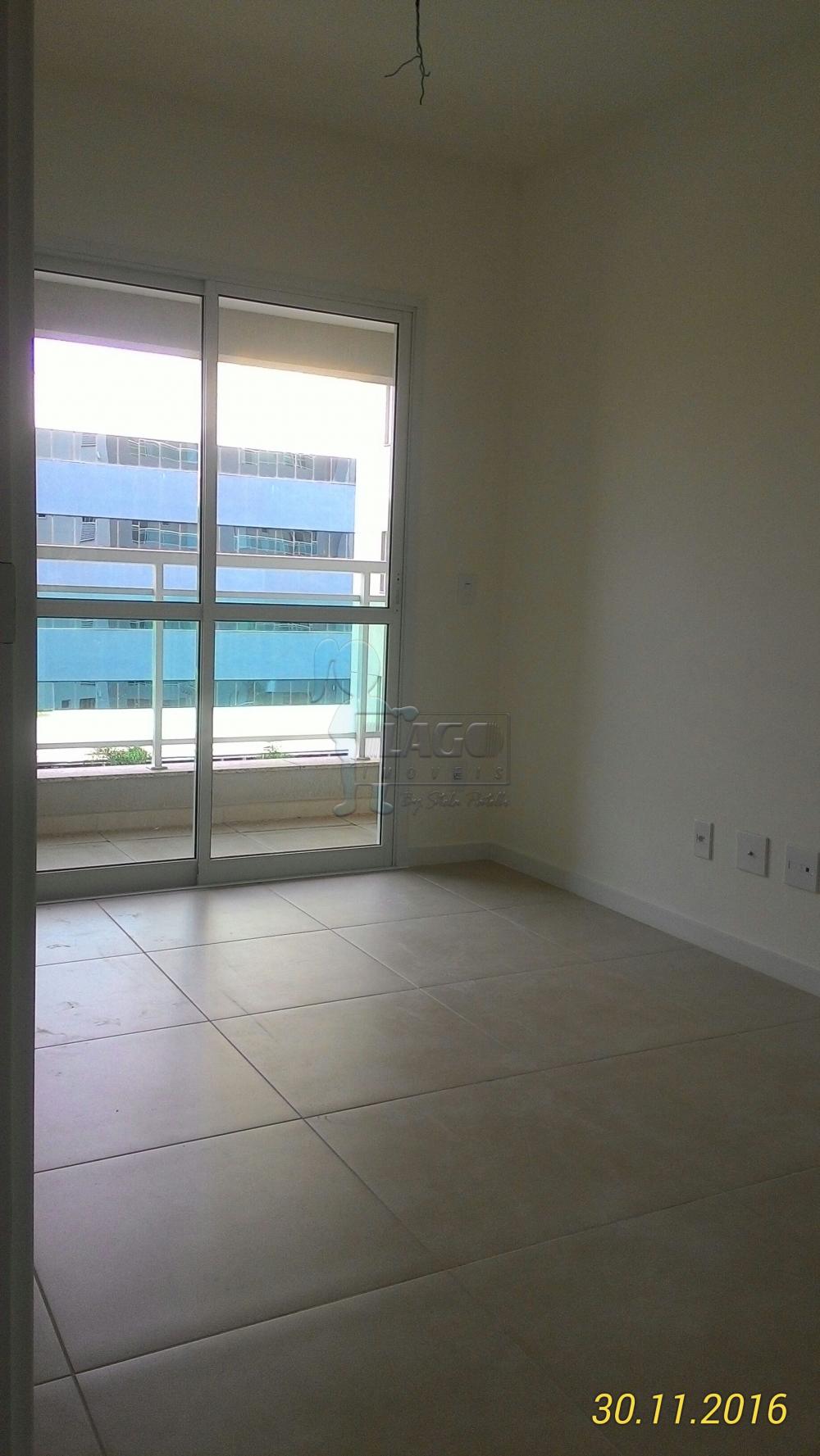 Alugar Apartamentos / Padrão em Ribeirão Preto R$ 1.800,00 - Foto 1