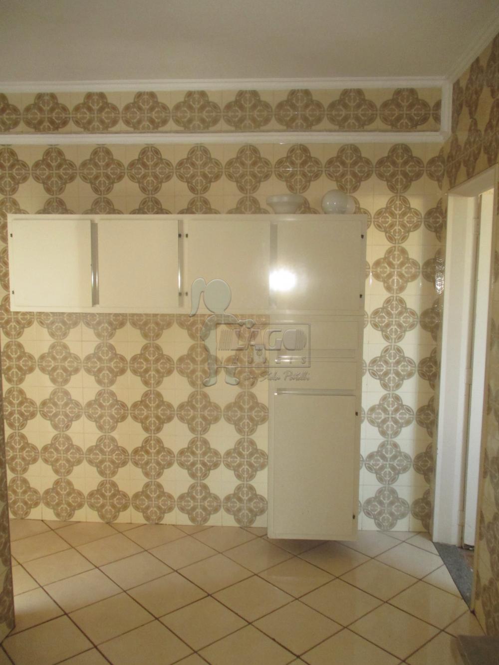 Alugar Apartamentos / Padrão em Ribeirão Preto R$ 850,00 - Foto 3