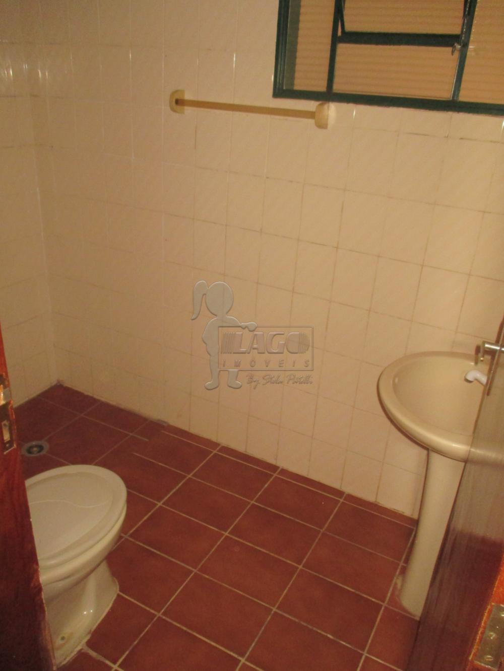 Alugar Apartamentos / Padrão em Ribeirão Preto R$ 1.350,00 - Foto 2