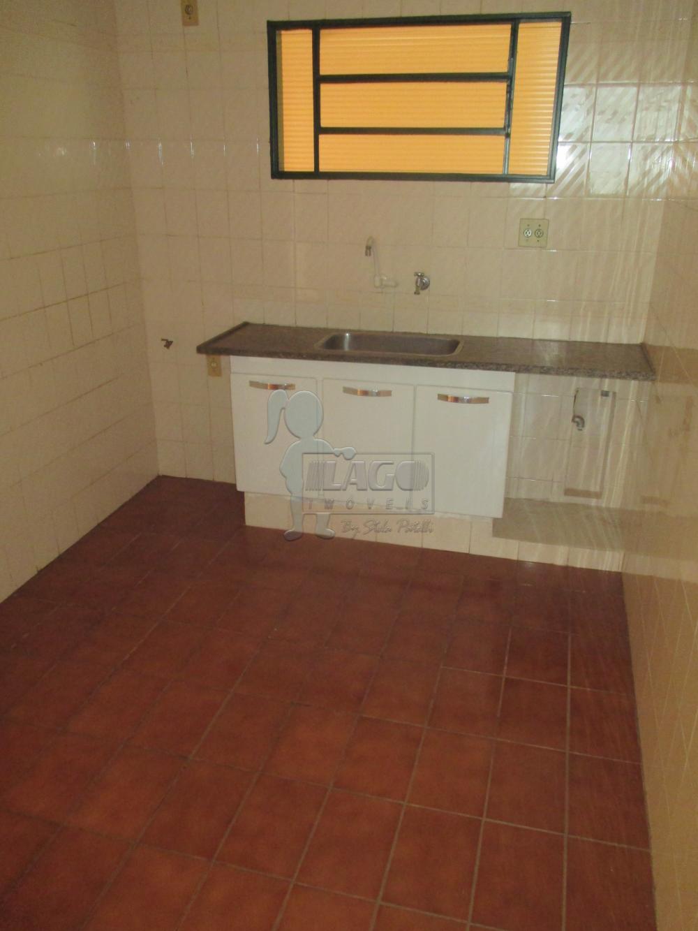 Alugar Apartamentos / Padrão em Ribeirão Preto R$ 1.350,00 - Foto 3