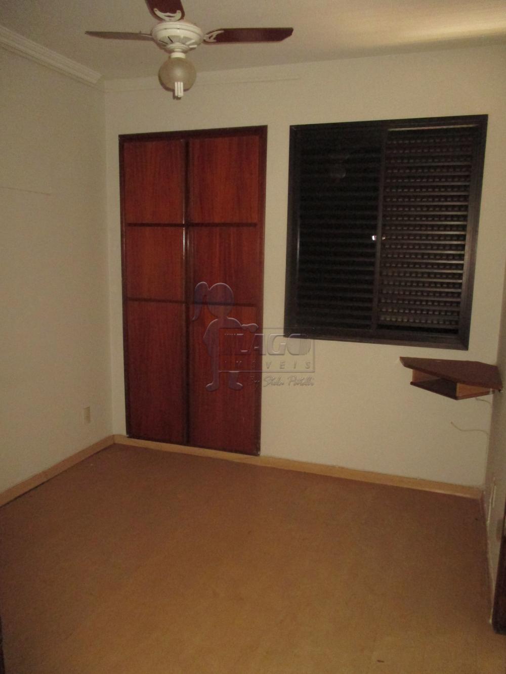 Alugar Apartamentos / Padrão em Ribeirão Preto R$ 900,00 - Foto 14