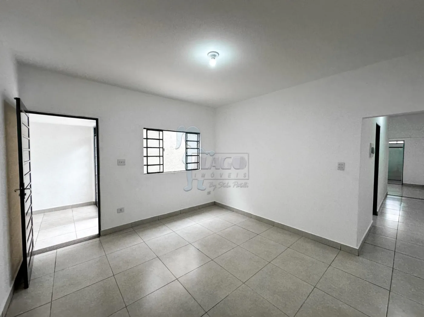 Alugar Casa / Padrão em Ribeirão Preto R$ 500,00 - Foto 1