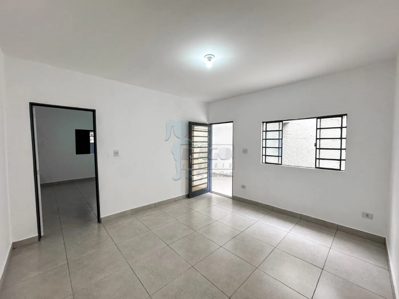 Alugar Casa / Padrão em Ribeirão Preto R$ 500,00 - Foto 4