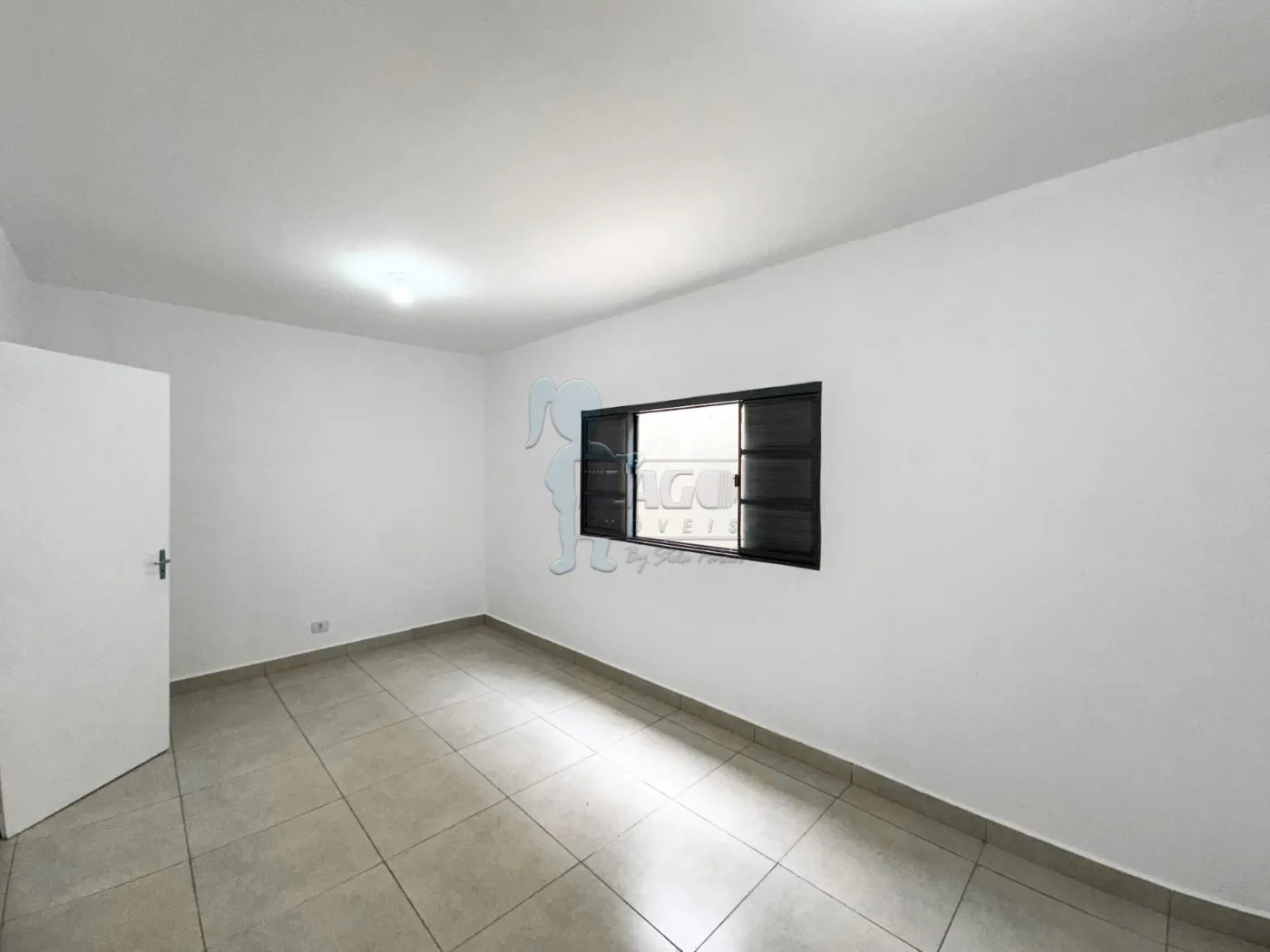 Alugar Casa / Padrão em Ribeirão Preto R$ 500,00 - Foto 5