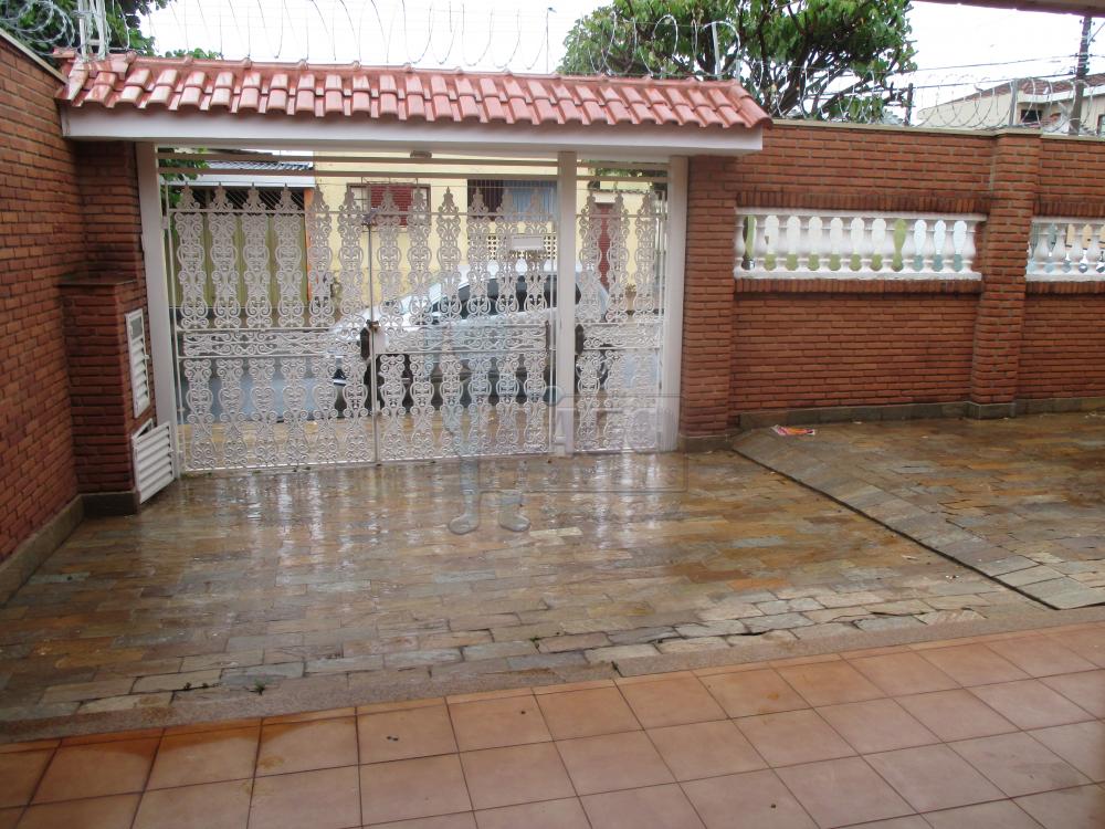 Alugar Casas / Padrão em Ribeirão Preto R$ 2.200,00 - Foto 1