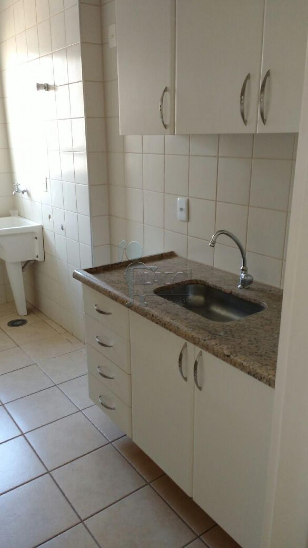 Alugar Apartamentos / Padrão em Ribeirão Preto R$ 850,00 - Foto 14