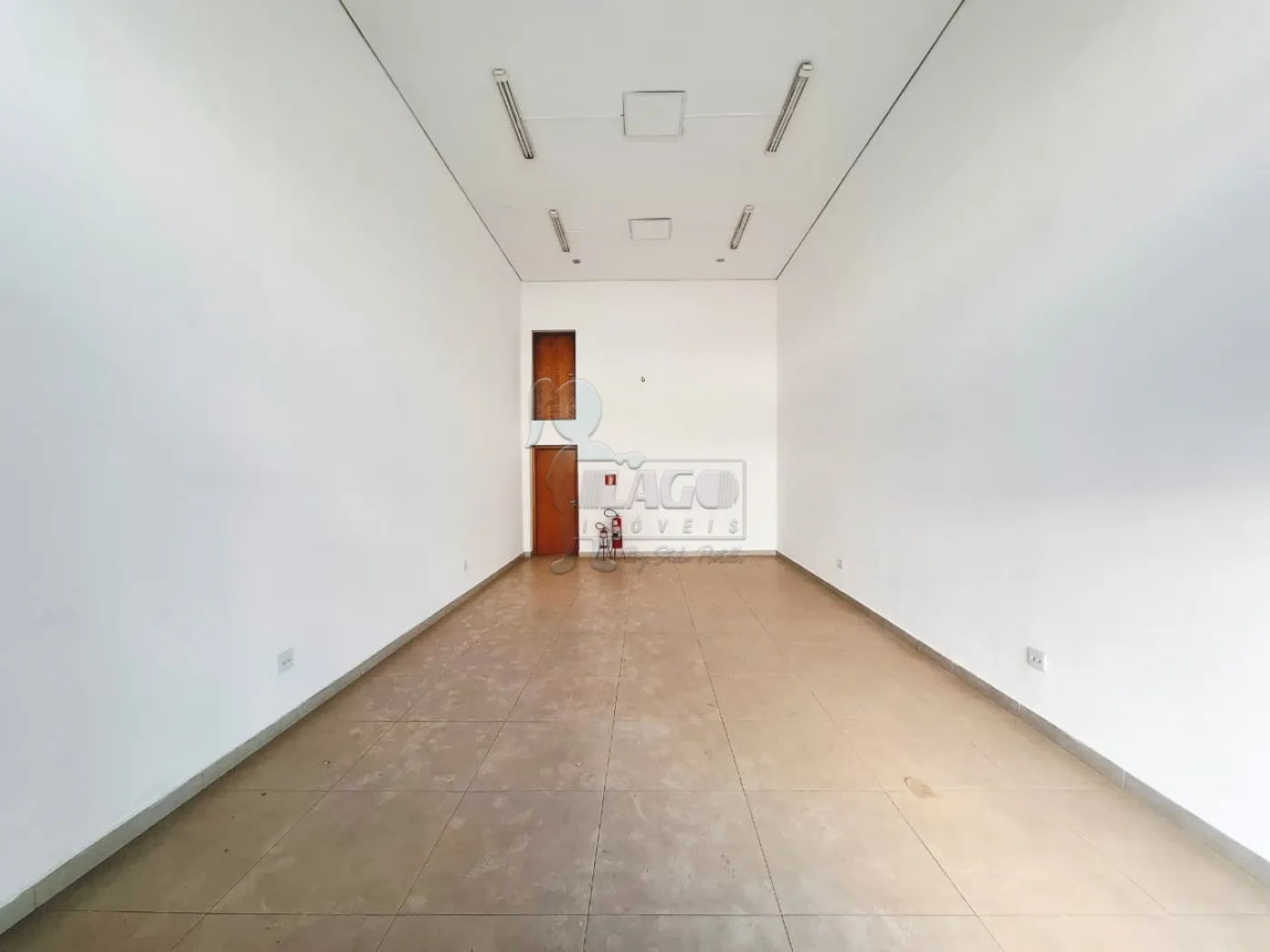 Alugar Comercial padrão / Galpão - Armazém em Ribeirão Preto R$ 5.000,00 - Foto 1