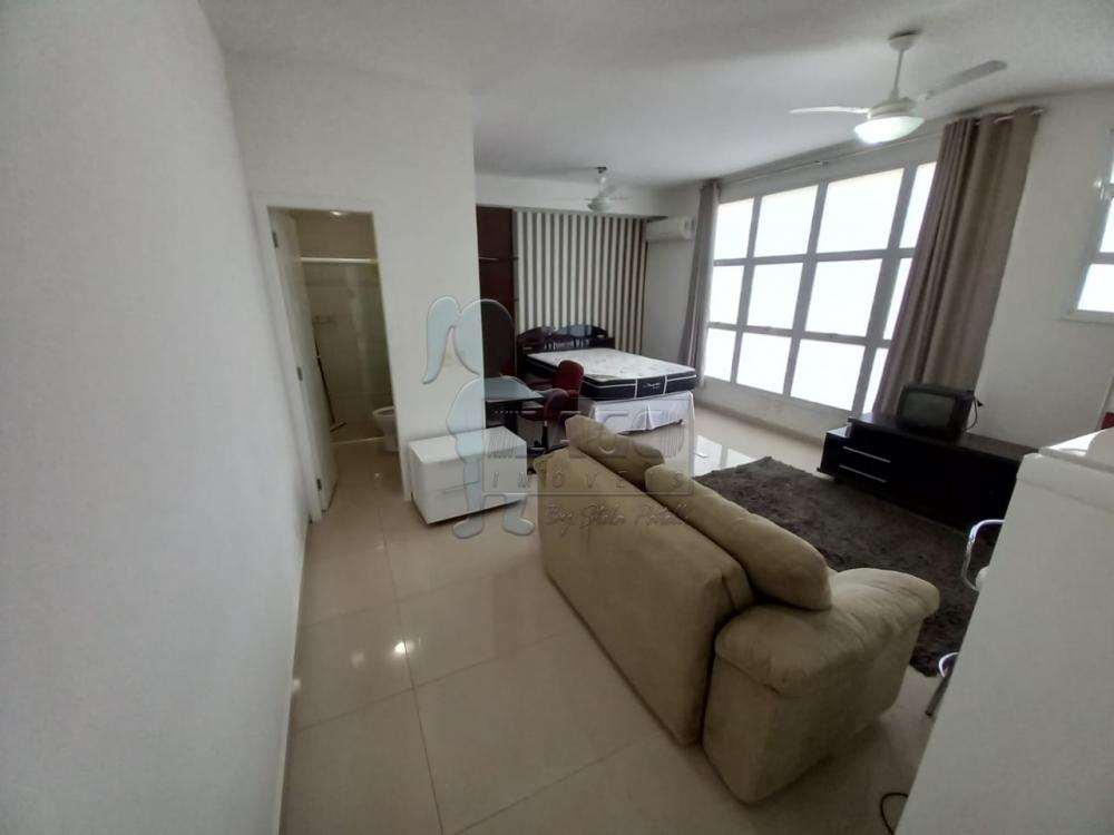 Alugar Apartamentos / Padrão em Ribeirão Preto R$ 1.000,00 - Foto 3