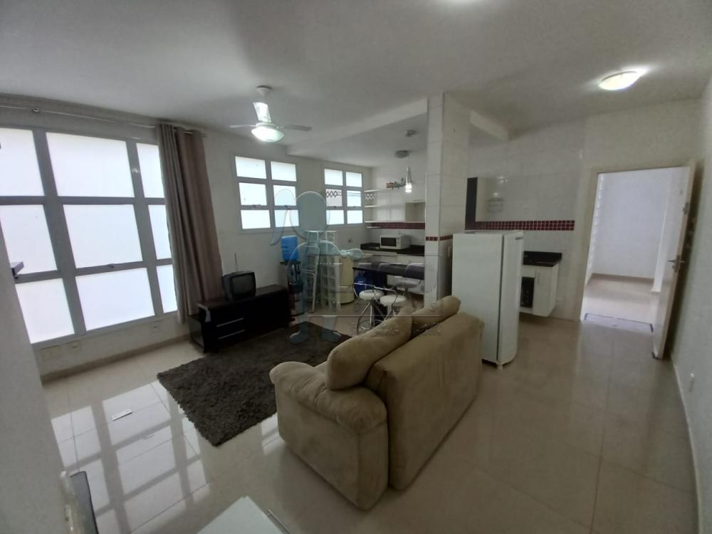 Alugar Apartamentos / Padrão em Ribeirão Preto R$ 1.000,00 - Foto 1