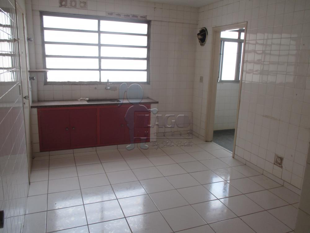 Alugar Apartamentos / Padrão em Ribeirão Preto R$ 1.000,00 - Foto 17