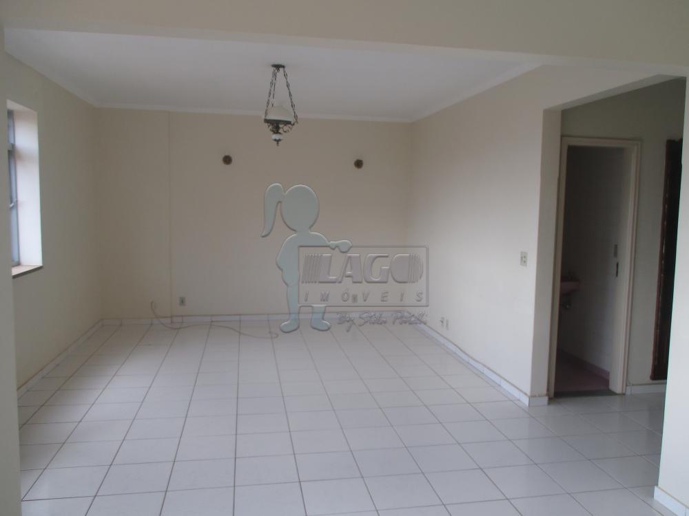 Alugar Apartamentos / Padrão em Ribeirão Preto R$ 1.000,00 - Foto 3