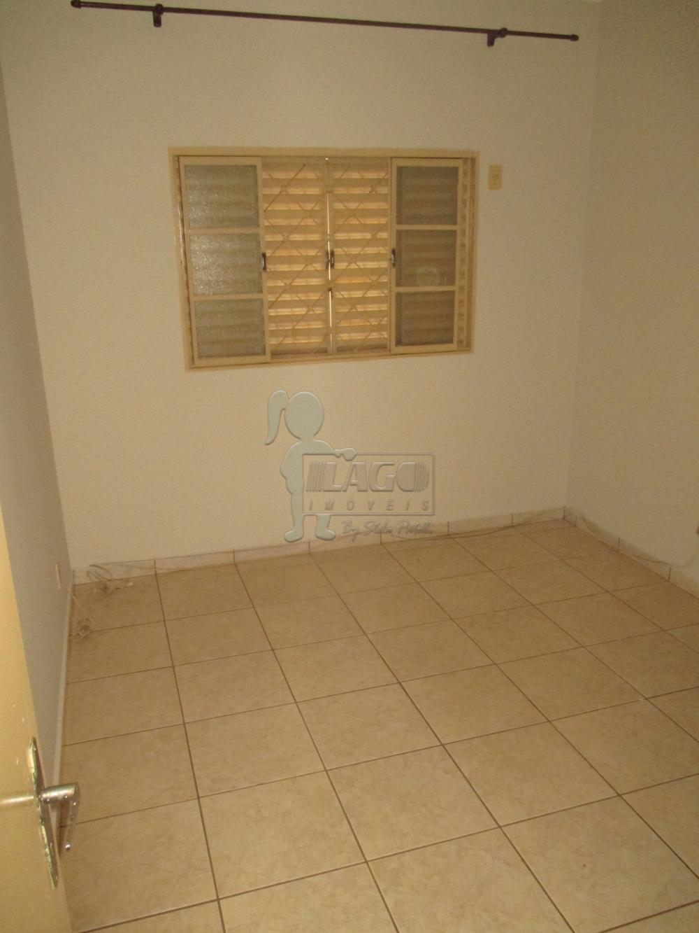 Alugar Apartamentos / Padrão em Ribeirão Preto R$ 1.000,00 - Foto 4