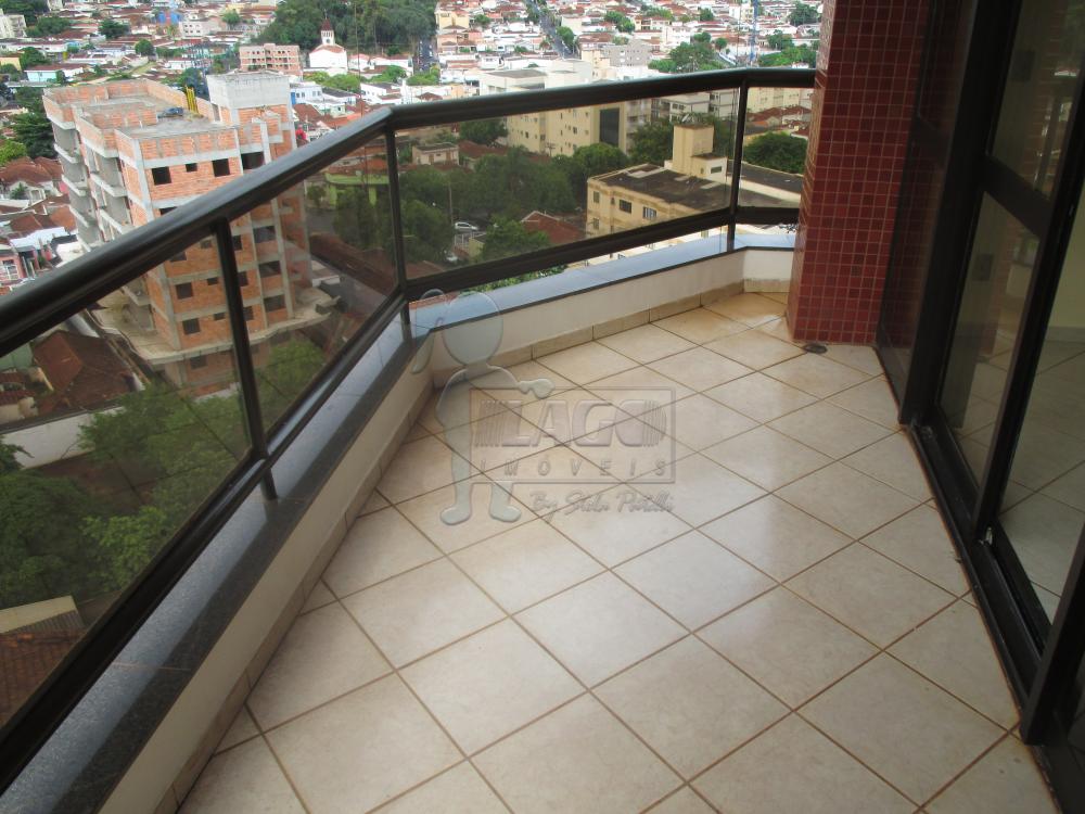 Alugar Apartamentos / Padrão em Ribeirão Preto R$ 1.800,00 - Foto 3