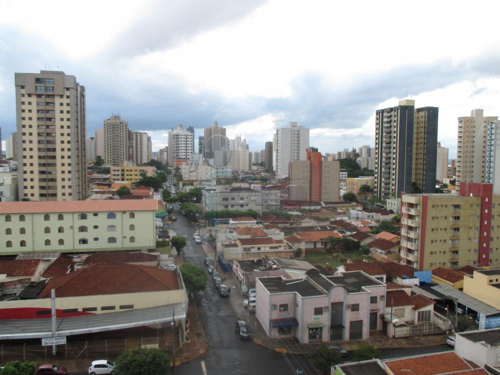 Alugar Apartamentos / Padrão em Ribeirão Preto R$ 1.800,00 - Foto 4