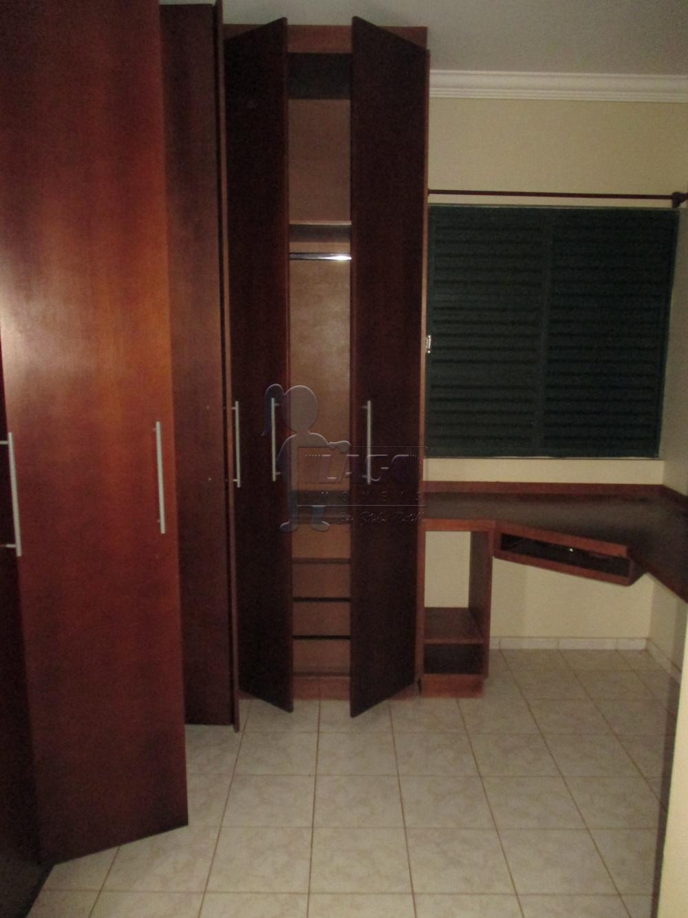 Comprar Apartamentos / Padrão em Ribeirão Preto R$ 170.000,00 - Foto 5