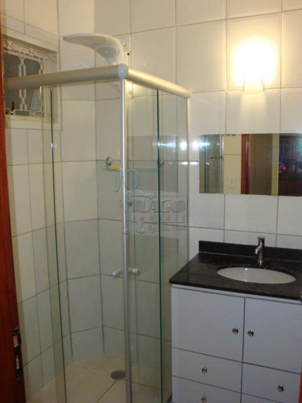 Comprar Apartamentos / Padrão em Ribeirão Preto R$ 210.000,00 - Foto 2