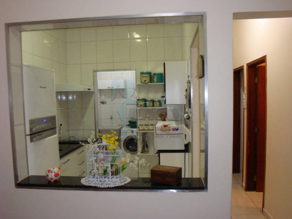 Comprar Apartamentos / Padrão em Ribeirão Preto R$ 210.000,00 - Foto 6