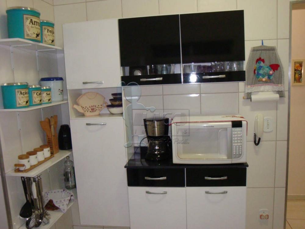 Comprar Apartamentos / Padrão em Ribeirão Preto R$ 210.000,00 - Foto 10