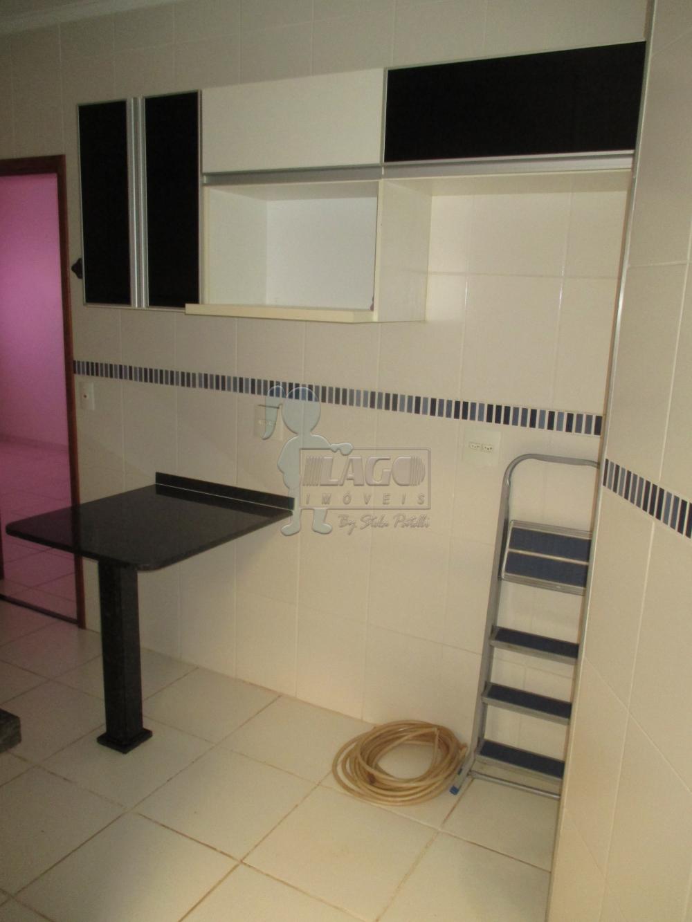 Alugar Apartamentos / Padrão em Ribeirão Preto R$ 900,00 - Foto 5