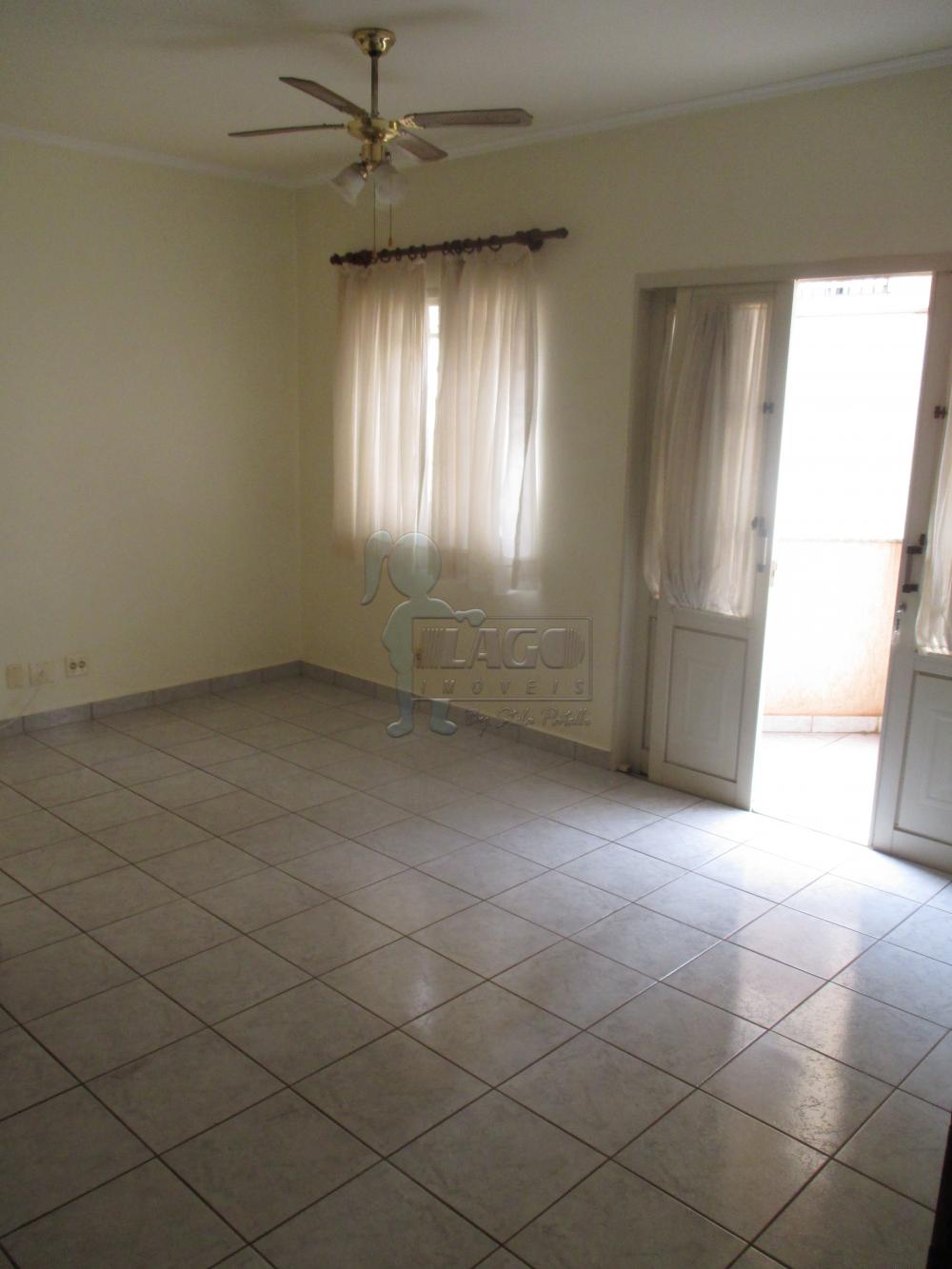 Alugar Apartamentos / Padrão em Ribeirão Preto R$ 800,00 - Foto 1