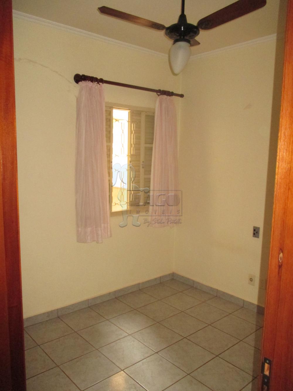 Alugar Apartamentos / Padrão em Ribeirão Preto R$ 800,00 - Foto 9