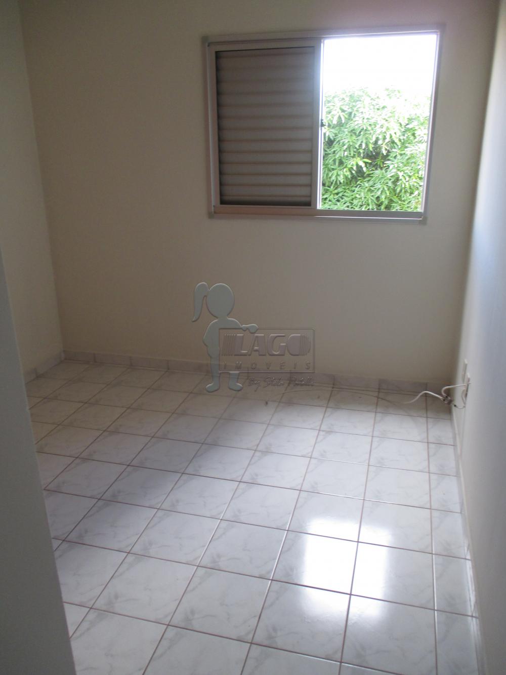 Alugar Apartamentos / Padrão em Ribeirão Preto R$ 750,00 - Foto 4